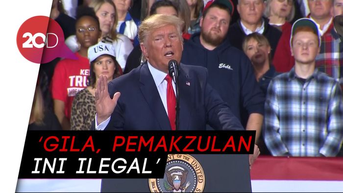 Trump Melawan Pemakzulan