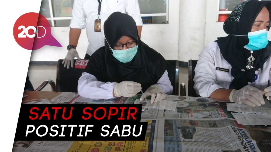 Tes Urine Puluhan Sopir Bus di Terminal Merak, 1 Positif Sabu