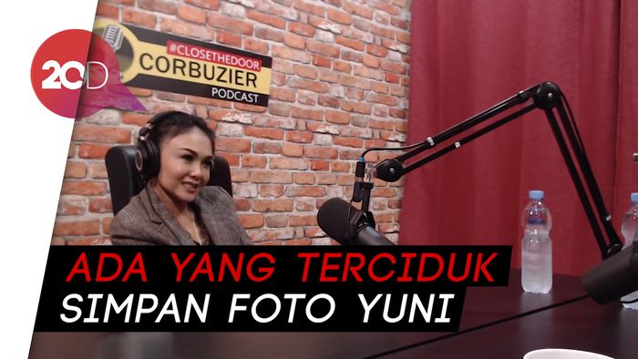 Yuni Shara yang Tetap Menawan di Usia 47 Tahun