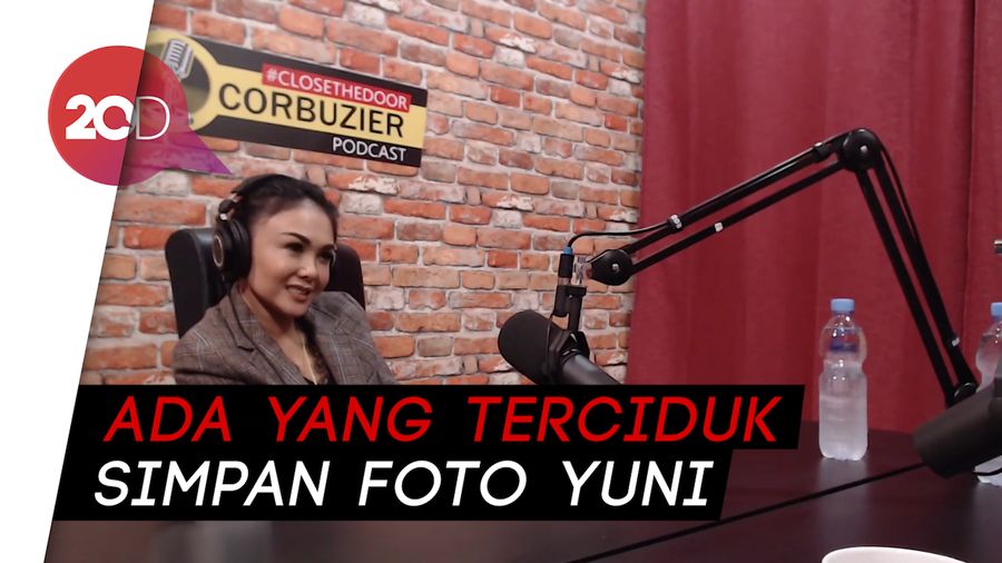 Yuni Shara yang Tetap Menawan di Usia 47 Tahun