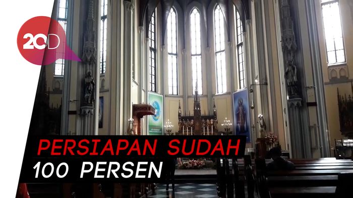 Gereja Katedral Siapkan 3 Sesi Misa Malam Natal