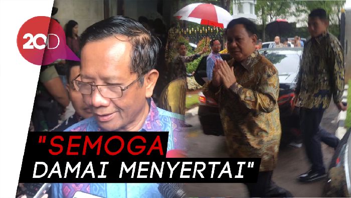 Prabowo-Mahfud Md Hadiri Open House Natal Luhut Binsar Pandjaitan