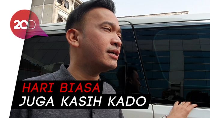 Ruben Onsu Tak Biasakan Beri Kado Anak saat Natal
