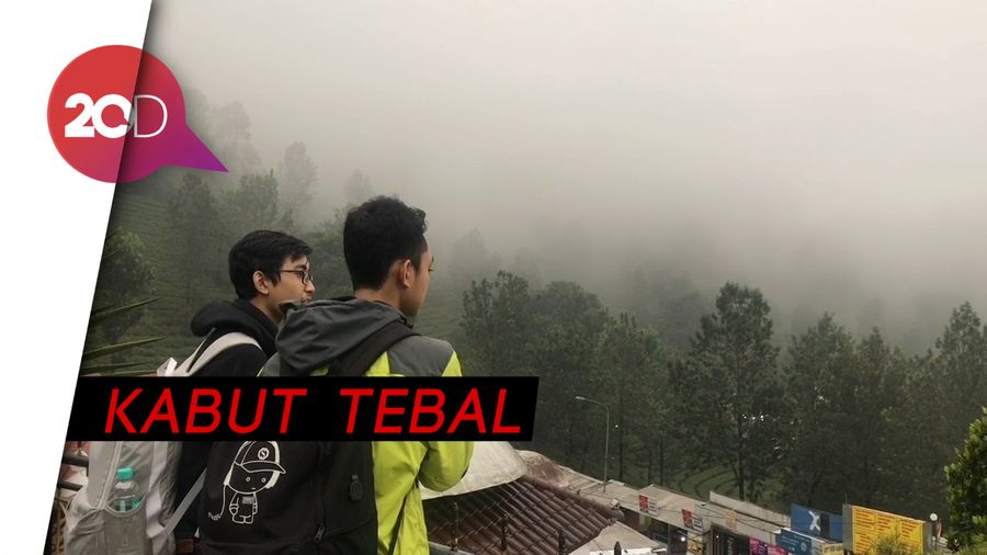 Berkabut, Gerhana Matahari Cincin Tak Terlihat di Puncak