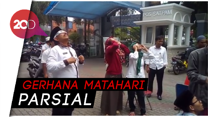 Nobar Gerhana Matahari Cincin Sambil Ajarkan Fenomena Alam ke Anak