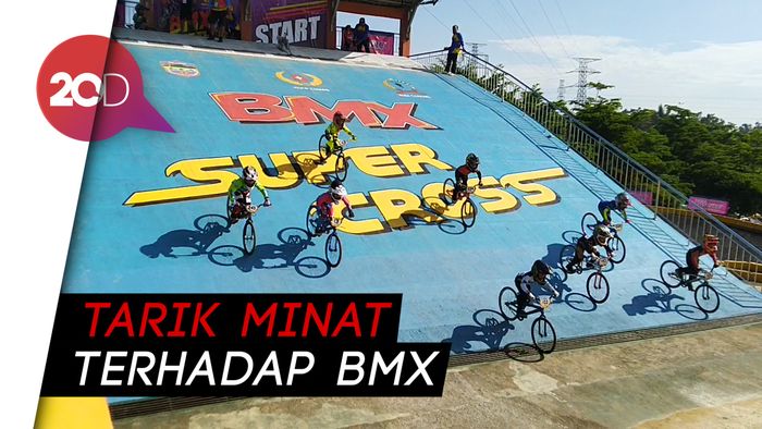 Keren! Aksi Para Rider BMX di Event Super Cross Sirkuit Galuh Ciamis