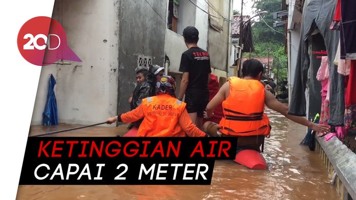 Tolong! Warga Pondok Pinang Kebanjiran, Butuh Bantuan Logistik