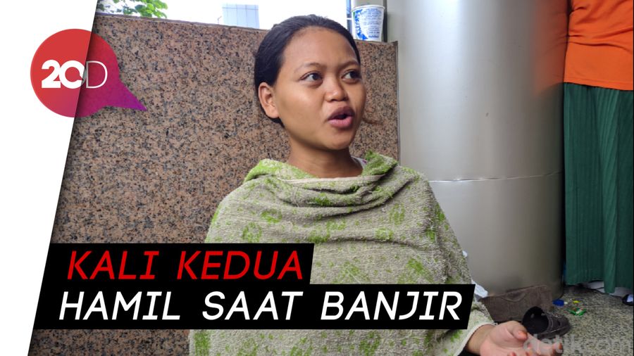 Cerita Bumil 9 Bulan Jadi Korban Banjir, Dievakuasi Lewat Atap