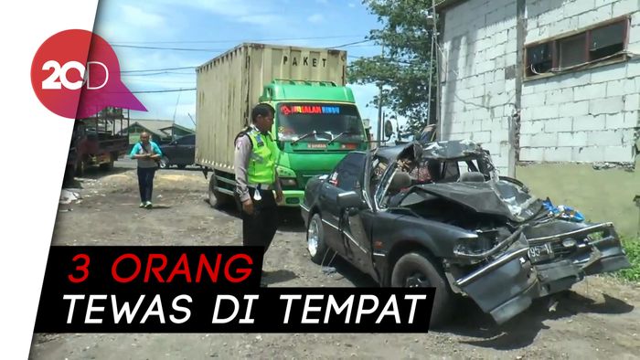 Sedan Seruduk Truk di Tol Pandaan-Gempol, Ibu dan Dua Anaknya Tewas