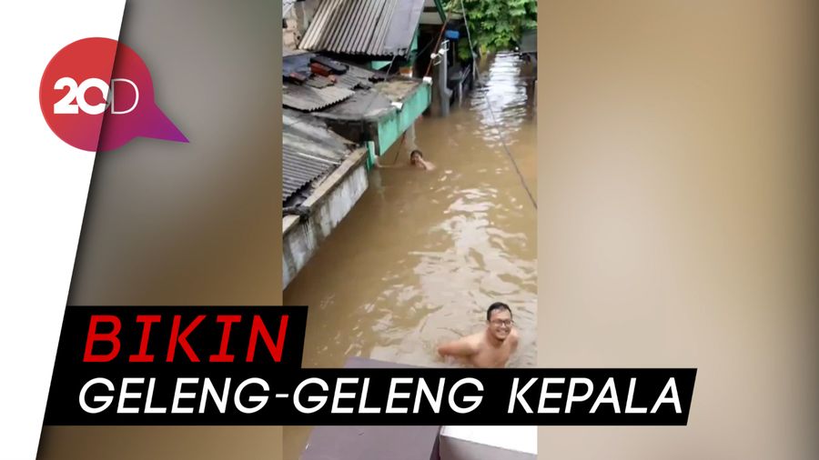 Diterjang Banjir, Kelakuan Kocak Warga +62 Disorot Media Asing