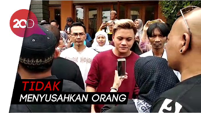 Bukan Sakit Jantung, Rizky Febian Ceritakan Penyebab Lina Meninggal