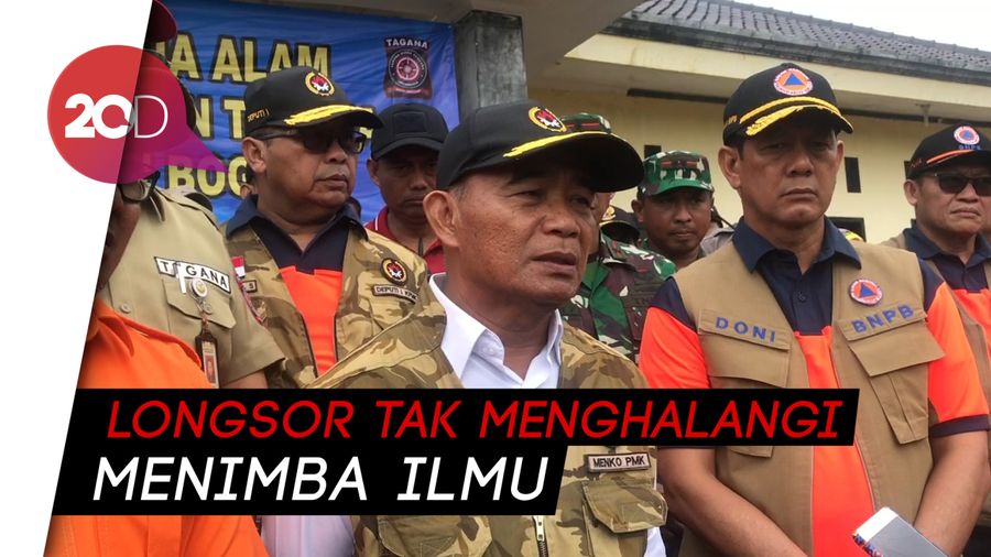 Menko PMK Minta Kegiatan Belajar di Sukajaya Terus Jalan