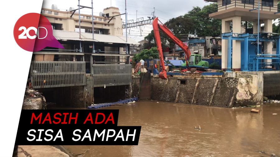 Ketinggian Air di Pintu Air Manggarai Normal