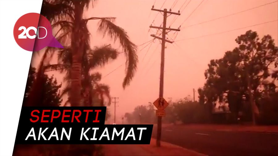 Langit Australia Warna Merah Darah
