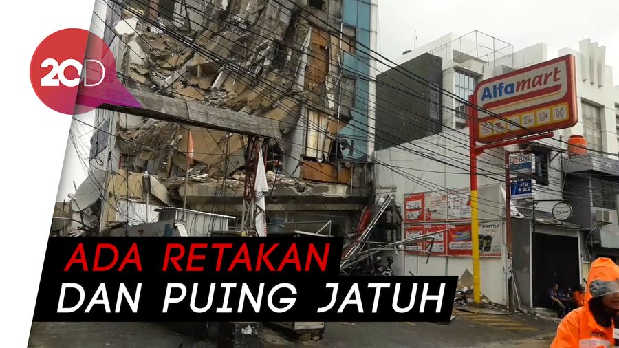 Kesaksian Pegawai, Detik-detik Gedung di Slipi Ambruk