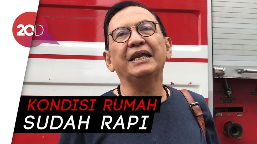 Roy Marten Anggap Ular Masuk Rumah Saat Banjir Sebagai Keberuntungan
