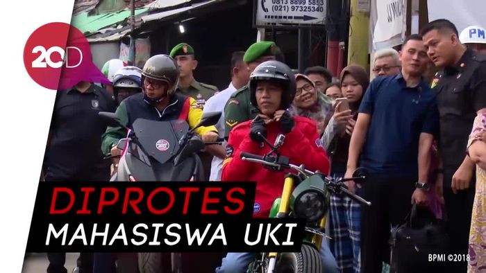Ini Momen Jokowi Tak Nyalakan Lampu Motor yang Dipertanyakan Eliadi