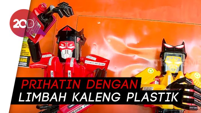 Kreasi Robot dari Daur Ulang Sampah di Bojonegoro