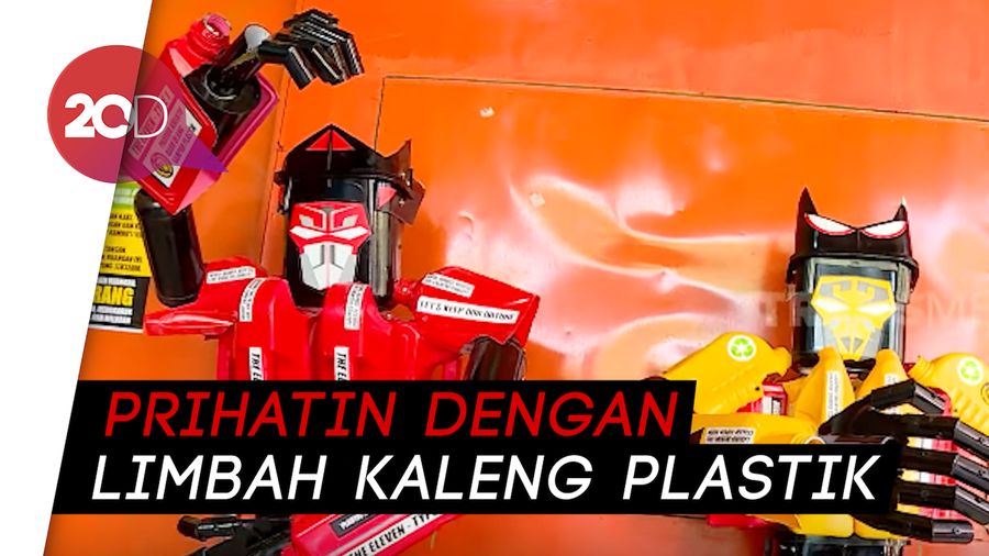 Kreasi Robot dari Daur Ulang Sampah di Bojonegoro