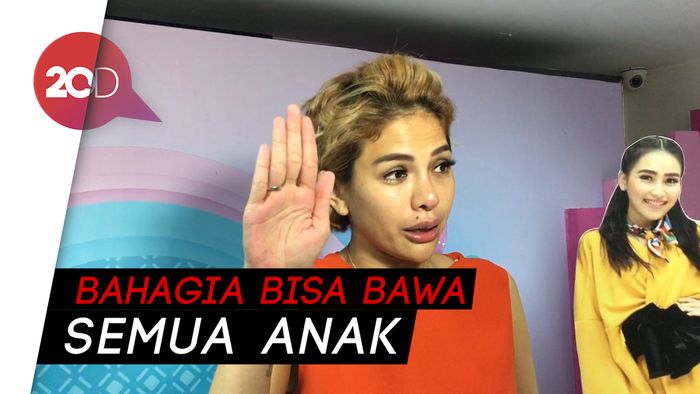 Cerita Nikita Mirzani Kunjungi Gua Hira saat Umrah