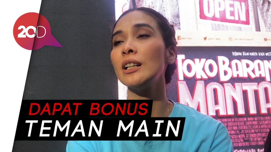 Cerita Marsha Timothy Pertama Kali Main Film Bareng Reza Rahadian