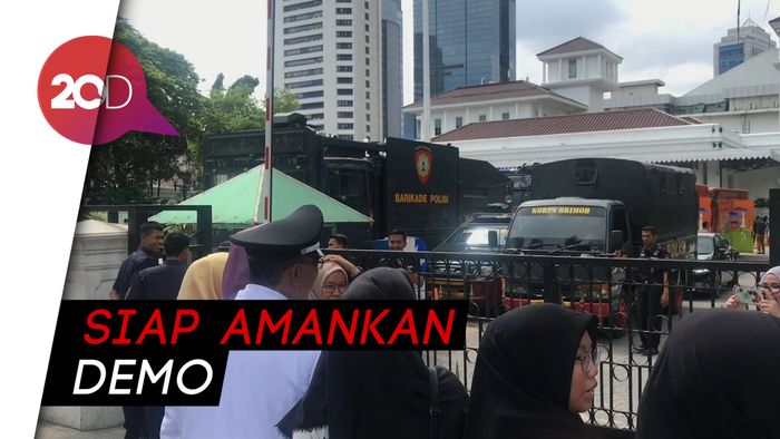 Demo Massa Pro dan Kontra Anies, 659 Personel Polisi Dikerahkan