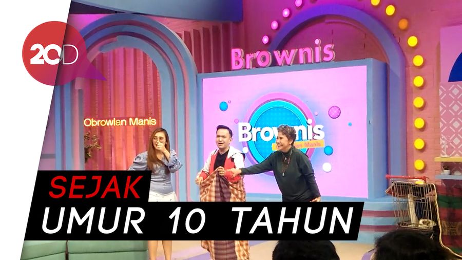 Karier Debby Sahertian, dari Model hingga Komedian