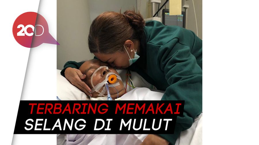 Pesan Menyentuh Soraya Haque untuk Ekki Soekarno yang Terbaring Sakit