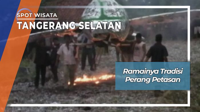Tradisi Perang Petasan Antar Kampung Tangerang Selatan