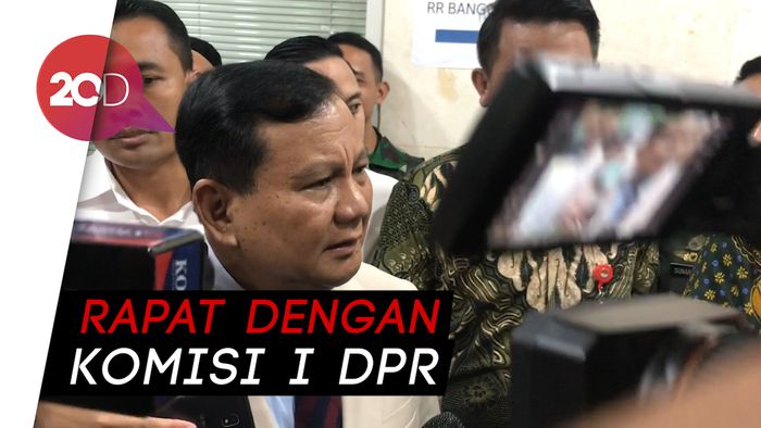 Datangi Komisi I DPR, Menhan Prabowo Bahas Masalah Natuna