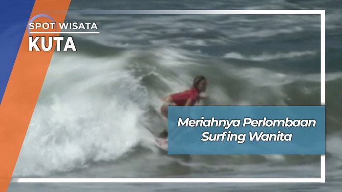 Perlombaan Surfing Wanita di Kuta