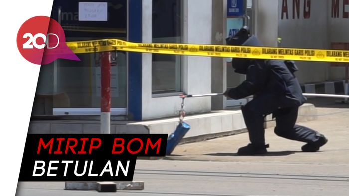 Benda Mencurigakan di SPBU Diledakkan, Ternyata Isinya Bom Cor