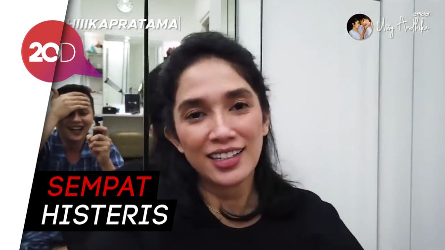 Selamat! Ussy Sulistiawaty Hamil Anak Kelima