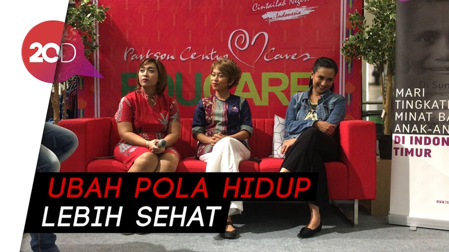 Ekki Soekarno Keluar ICU, Shahnaz Haque Ingatkan Bahaya Rokok