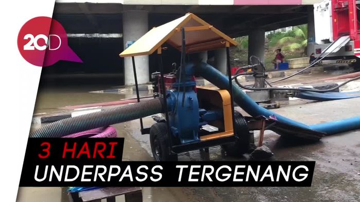 Daya Sedot Pompa Kecil, Banjir di Underpass Kemayoran Tak Juga Surut