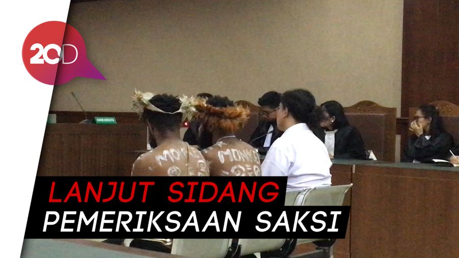 Hakim Tolak Eksepsi Pengibar Bintang Kejora Suryanta Cs!