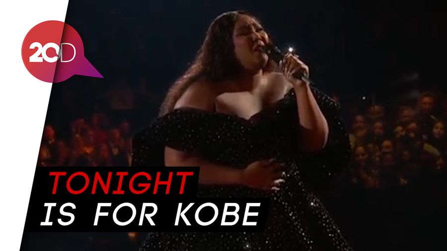 Lizzo Dedikasikan Penampilannya di Grammy untuk Kobe Bryant