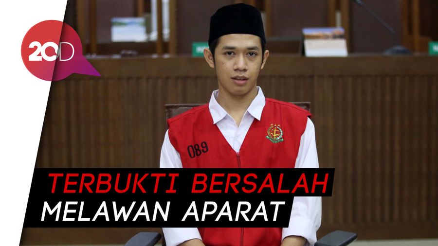 4 Bulan Bui Untuk Lutfi Si Pembawa Bendera