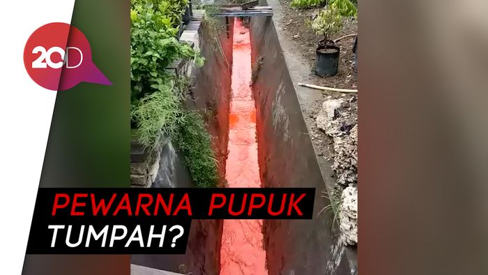 Bak Lava, Air Selokan di Gresik Tiba-tiba Berwarna Oranye Menyala!