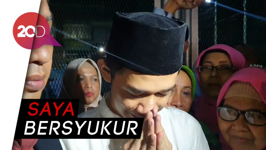 Momen Lutfi Pembawa Bendera Bebas dari Rutan Salemba