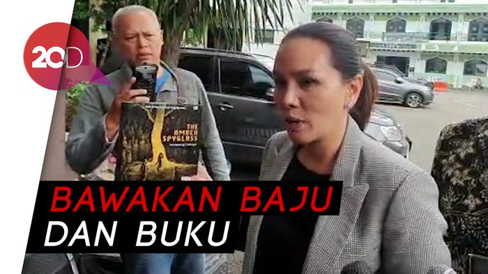 Dukungan Fitri Salhuteru untuk Nikita Mirzani