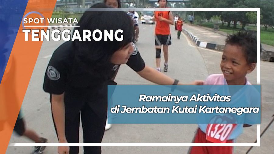Ramainya Aktivitas di Jembatan Kutai Kartanegara, Tenggarong