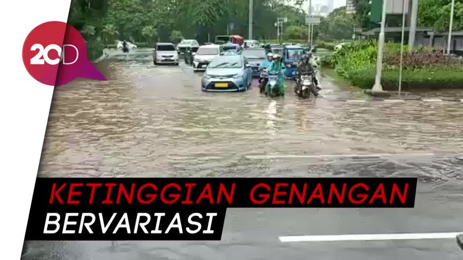 Diguyur Hujan Deras, Depan Istana hingga Gunung Sahari Tergenang