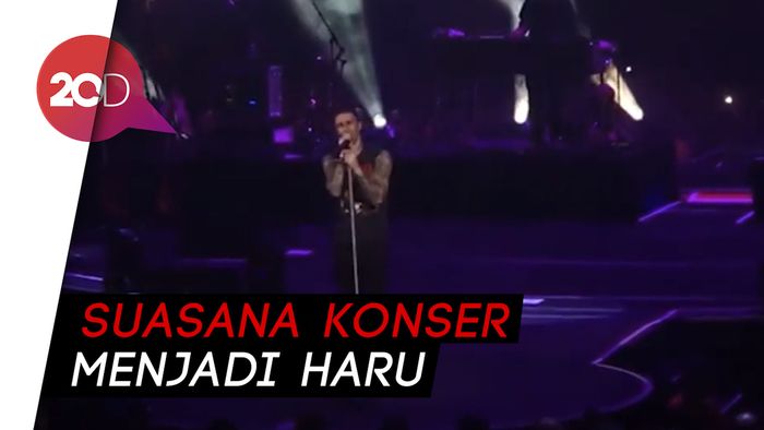 Air Mata Adam Levine untuk Kobe Bryant di Konser Pre-Super Bowl
