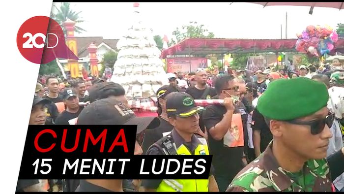 Makan Durian Gratis! Festival Durian Klaten 2020 Diserbu Warga