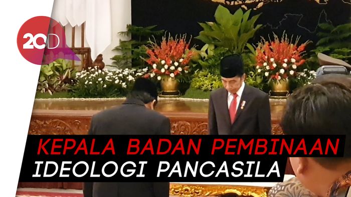 Jokowi Lantik Rektor UIN Sunan Kalijaga Jadi Kepala BPIP
