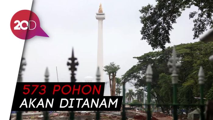 Usai Gundul Akibat Revitalisasi, Monas Kini Ditanami Pohon Kembali