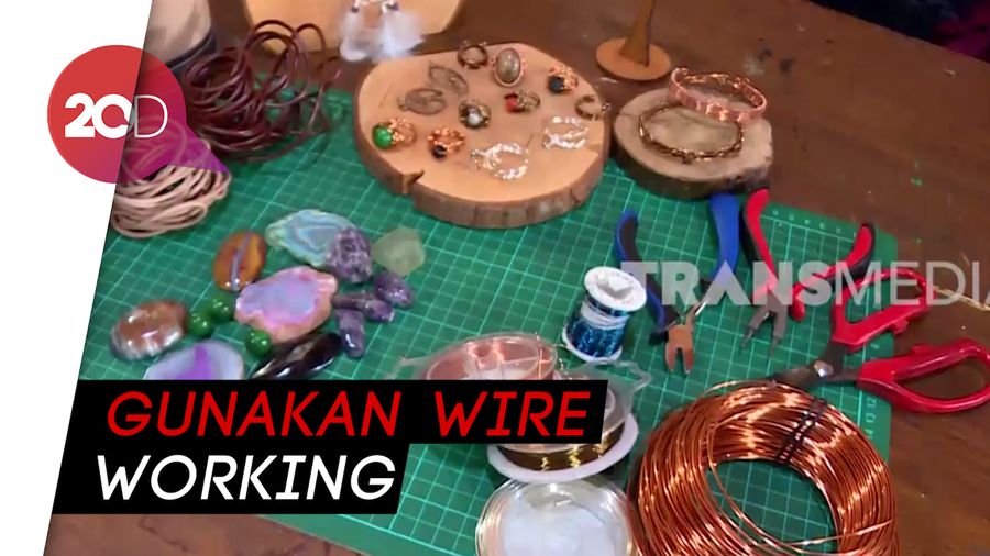 Wire Jewelry, Saat Kawat Disulap Jadi Perhiasan