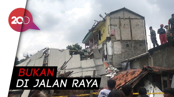 Karena di Kampung, Pemilik Kosan Ambruk di Mampang Tak Urus Izin