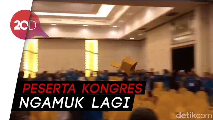 Ricuh! Kursi Melayang Warnai Jalannya Kongres V PAN